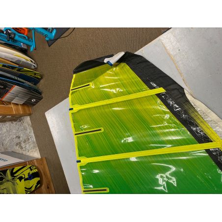 NeilPryde H2 Racing 7.7m² 2012