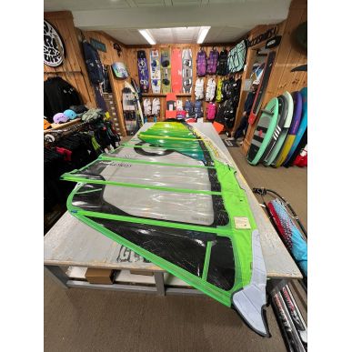 NeilPryde H2 Racing 7.7m² 2012
