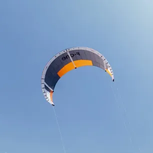 Pack de kitesurf F-ONE Bandit tec XVII + barre linx 2025