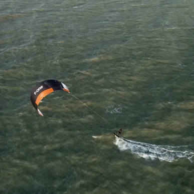 Pack de kitesurf fone Bandit tec XVII + barre linx 2025