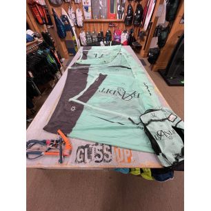 F One Bandit12m² + barre 2024