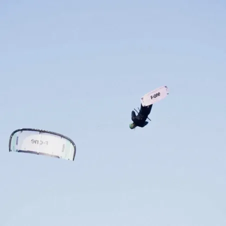 Planche Kitesurf Twintip Fone spark Carbon