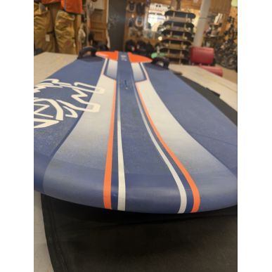 Starboard Isonic 85 - 2019 + Housse  + Aileron Select s1