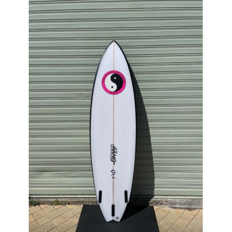 Surf Town and Country The Saint  6'8