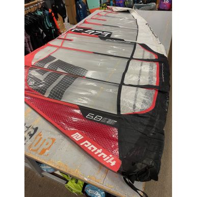 Voile Patrik Race SF 6.8m²